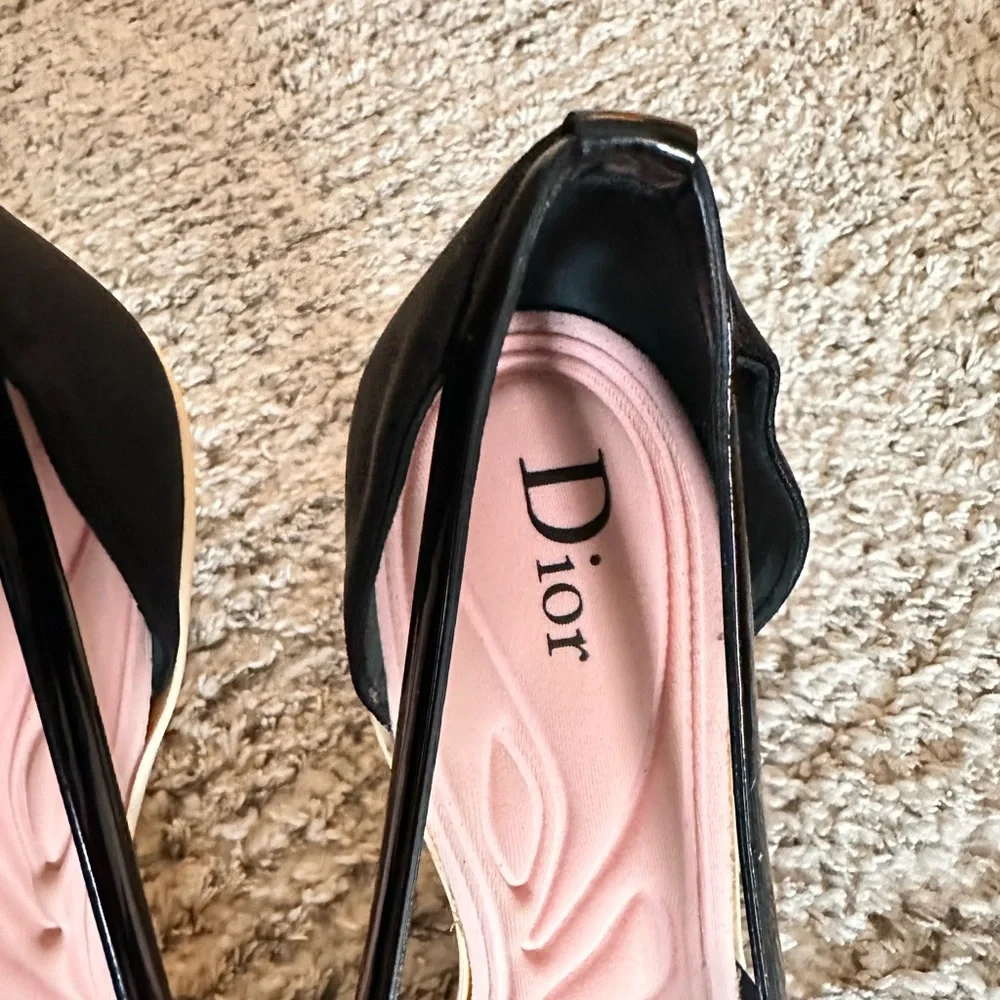 Dior Black Fabric And Patent Leather Pointed Toe Curved Heel Pumps Size 35.5 - Picture 3 of 15